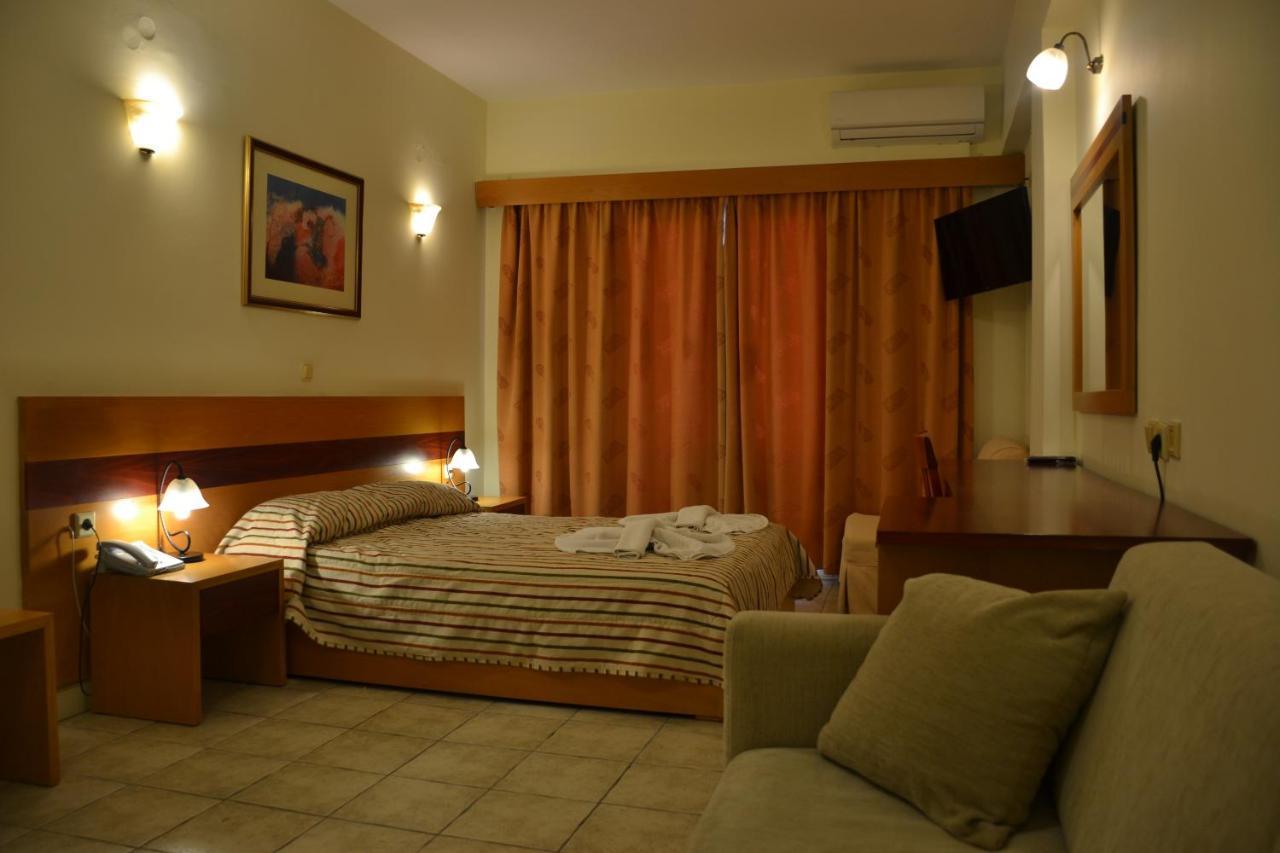 Corfu Hellinis Hotel Kanoni (Corfu) Exterior foto