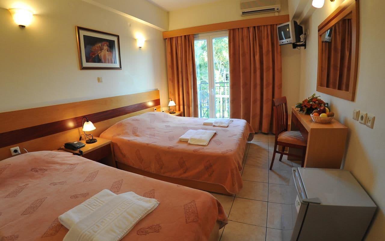 Corfu Hellinis Hotel Kanoni (Corfu) Exterior foto